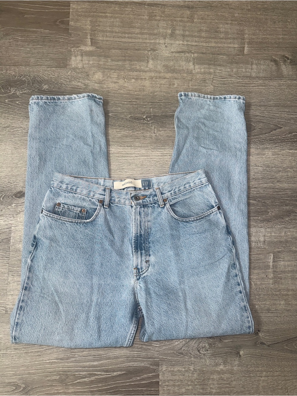 GAP Light Wash Relaxed Fit Men's Jeans